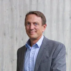 Prof. Dr. Sven Bienert